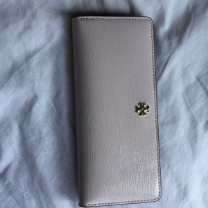 Light Pink Tory Burch wallet